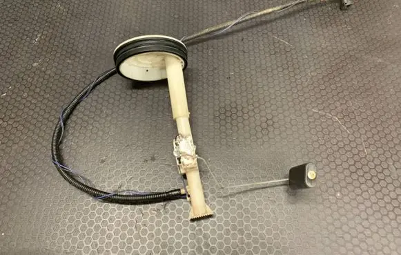 Nissan X-Trail T31 Fuel level sensor 25060JG00A AC0041352