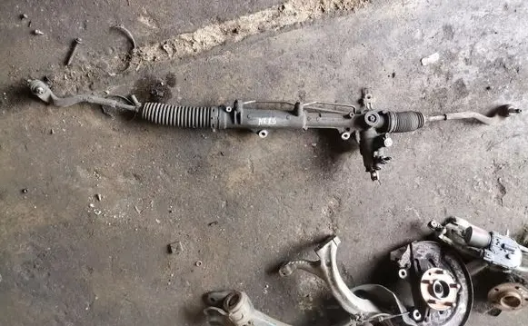 Mercedes-Benz E W212 Steering rack