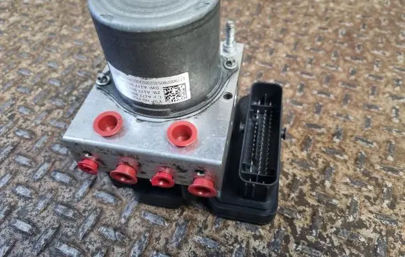Mercedes-Benz A W177 ABS Pump A1779007805 A1779010904 0265956939