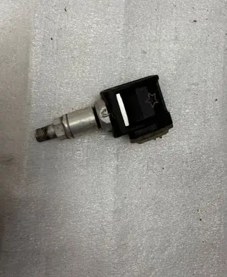 BMW X5 E53 Tire pressure sensor 70503787