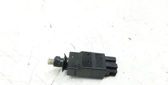 Mercedes-Benz E W211 Brake pedal sensor switch 0015454009