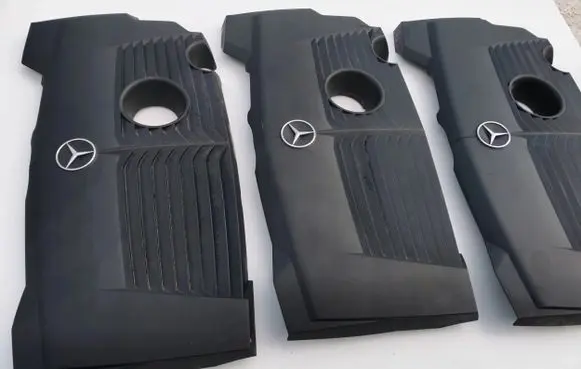Mercedes-Benz E W213 Engine cover (trim) DEKIELA2700109601