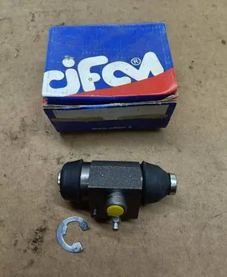 Ford Transit Rear brake cylinder 101335 88VB2262AA