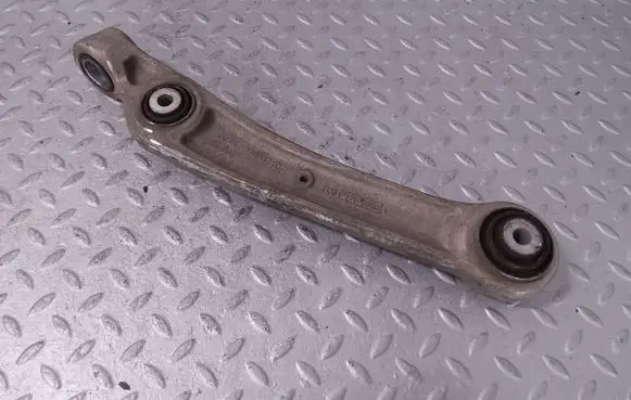 Audi Q7 4M Front lower control arm/wishbone 4M0407155C