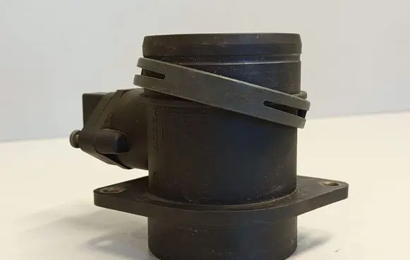 Skoda Octavia Mk2 (1Z) Mass air flow meter 06A906461G 0280218060