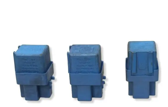 Nissan Primera Other relay 252309F900 4RA94001065