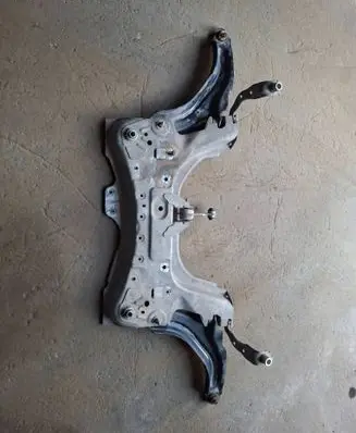 Renault Clio IV Front subframe U0B83008J