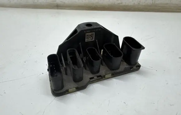 Mercedes-Benz GLE W167 Current control relay A0005459712