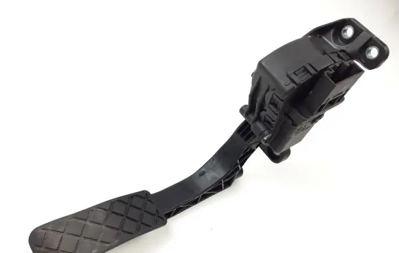 Audi A6 S6 C6 4F Accelerator throttle pedal 4F1721523B A3125A320340U176