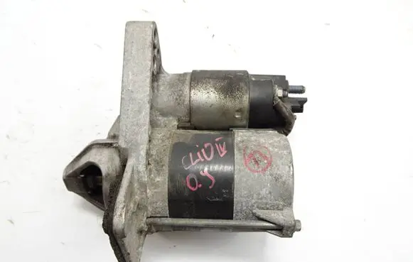 Renault Clio IV Starter motor 233001071R ESW10E7 0364BSC