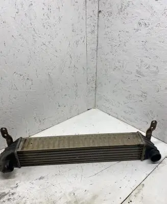 Ford Galaxy Intercooler radiator 7M3145805