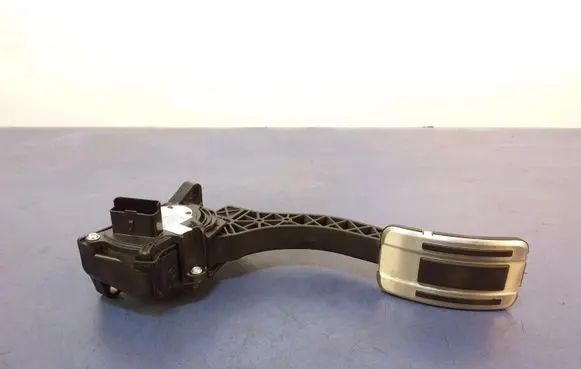 Peugeot 308 Accelerator throttle pedal 9674829180