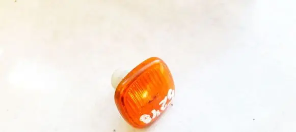 Audi A4 S4 B5 8D Front fender indicator light 4D0949101