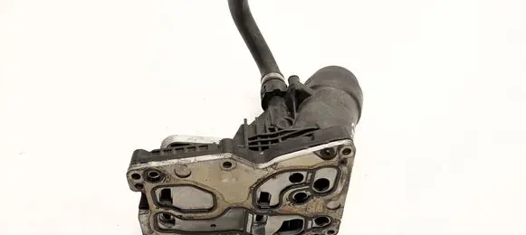 Engine oil radiator