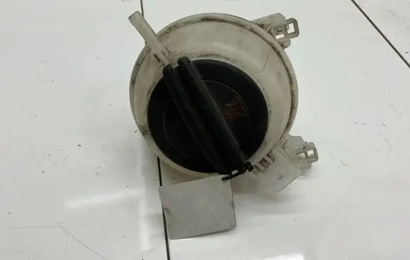 Volkswagen Golf VII Coolant expansion tank/reservoir 1S0121407E