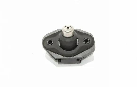 Loading door lock