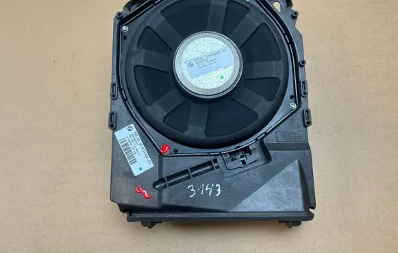 BMW X1 E84 Subwoofer speaker 9144202