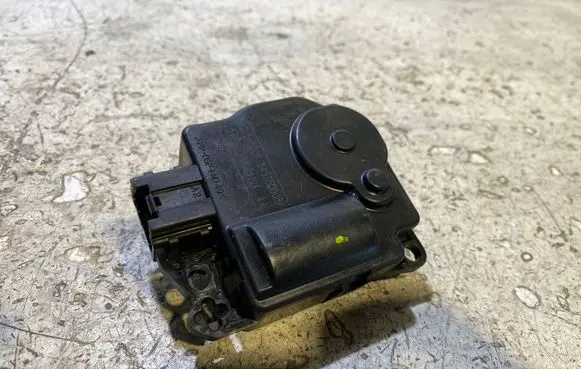 Dodge Challenger Air flap motor/actuator 545250008 110404 GL545001