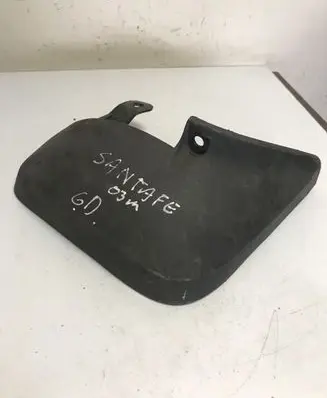 Hyundai Santa Fe Rear mudguard 8684126965