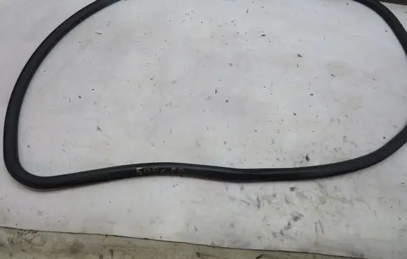 Fiat 500X Trunk rubber seal (body) GMAUTO4574097