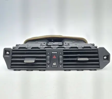 BMW 5 E60 E61 Dash center air vent grill 6910734 141218 64226910734