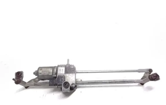 Volkswagen Tiguan Front wiper linkage and motor 5N2955119 5N2955023C