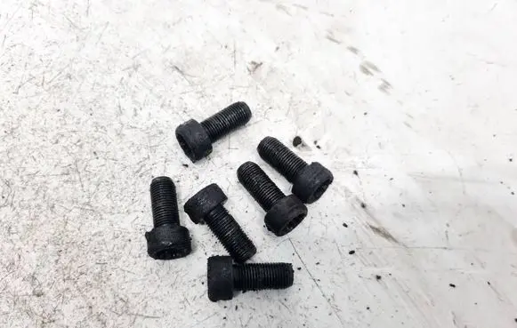 Chrysler Sebring (JS) Nuts/bolts 