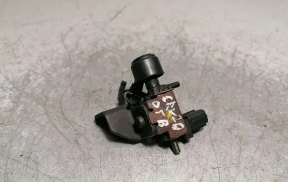 Honda CR-V Vacuum valve 
