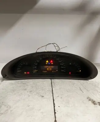 Mercedes-Benz C W203 Speedometer (instrument cluster) A2035403911 110080168005