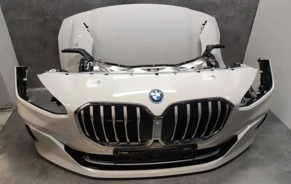 BMW 2 Active Tourer U06 Front piece kit 