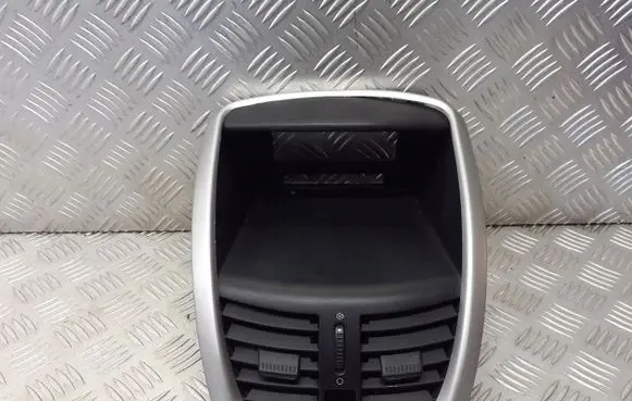 Peugeot 207 Dashboard air vent grill cover trim 9650068177