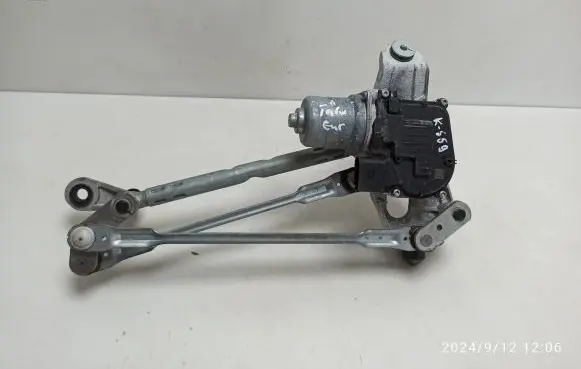 Tesla Model Y Front wiper linkage and motor 162822200A