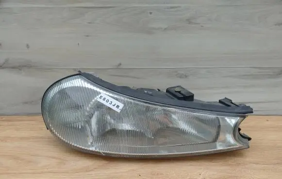 Ford Mondeo MK II Headlight/headlamp 1305235441