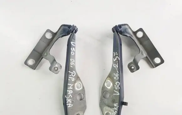 Volvo V50 Engine bonnet/hood hinges