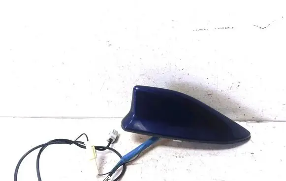Toyota Avensis T270 Aerial GPS antenna V310838C