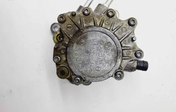 Volkswagen PASSAT B6 Vacuum pump 03g145209c