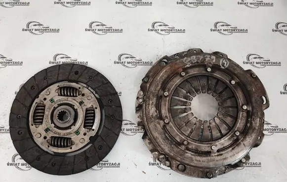 Opel Astra J Clutch set kit 1036580