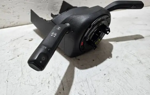 Mercedes-Benz Sprinter W907 W910 Indicator stalk A9079004302