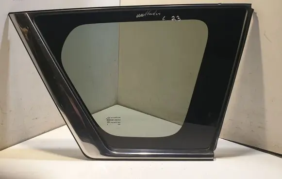 Mitsubishi Outlander Rear side window 43R006723