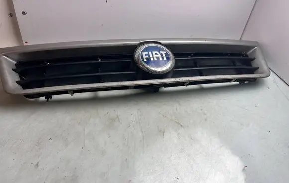 Fiat Ducato Front bumper upper radiator grill 132915801 ST3157 PPTD10