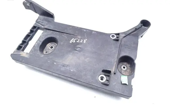Seat Leon IV Battery tray 3G0907509