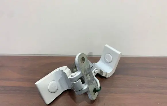 Cupra Formentor Tailgate/trunk/boot hinge