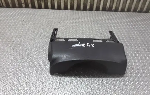 Mazda 3 I Steering wheel column trim