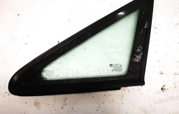 Opel Zafira A Front triangle window/glass 