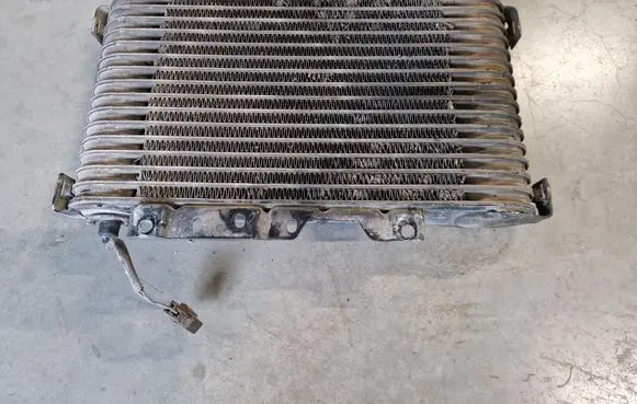 Mitsubishi L200 Intercooler air channel guide 
