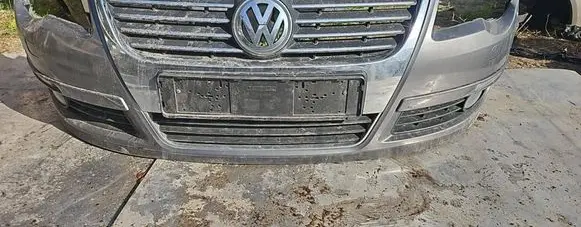 Volkswagen PASSAT B6 Front bumper