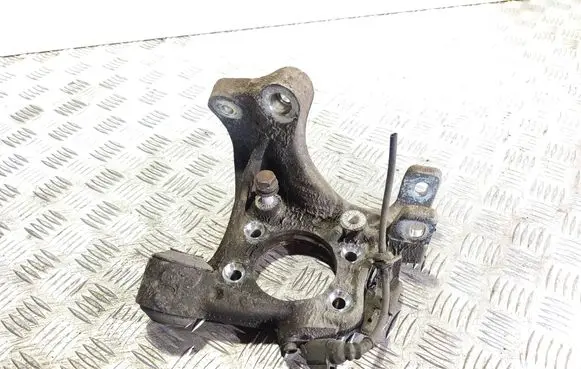 Audi A6 S6 C6 4F Rear wheel hub