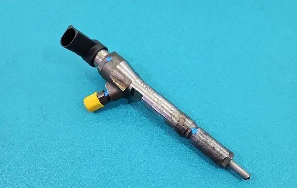 Renault Megane III Fuel injector 8200294788 IMPRK1445039