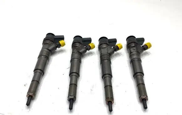 BMW 5 E60 E61 Fuel injectors set 7793836