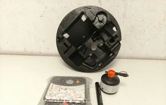 Renault Clio IV Tire air pump compressor 997502475R